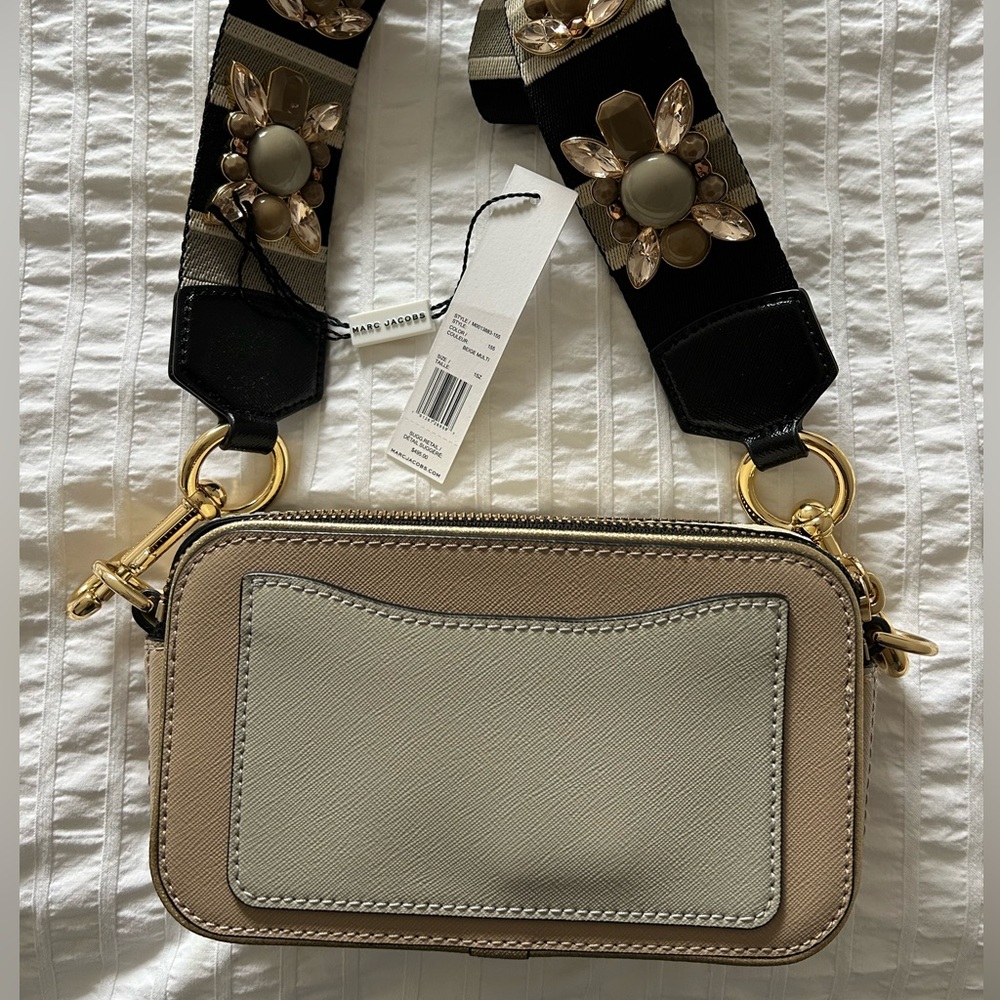Marc Jacobs Snapshot Bag- Gold and Black Embellished Crossbody Bag - Picture 3 of 4